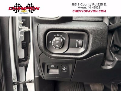 2023 RAM 1500 Big Horn Crew Cab 4x4 5'7" Box