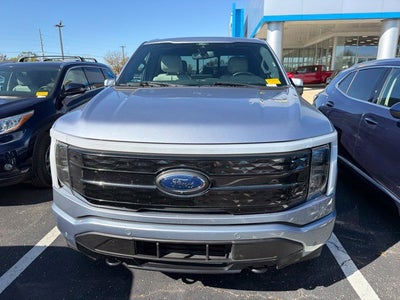 2022 Ford F-150 Lightning Platinum