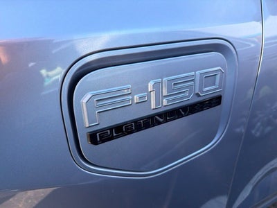 2022 Ford F-150 Lightning Platinum