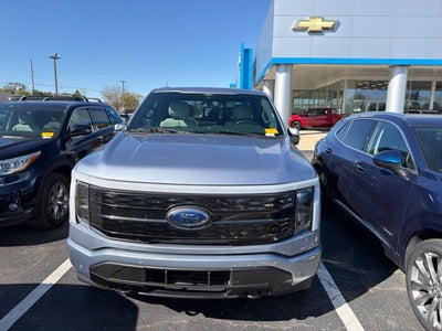 2022 Ford F-150 Lightning Platinum