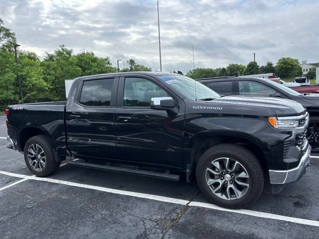 2024 Chevrolet Silverado 1500 LT (2FL)