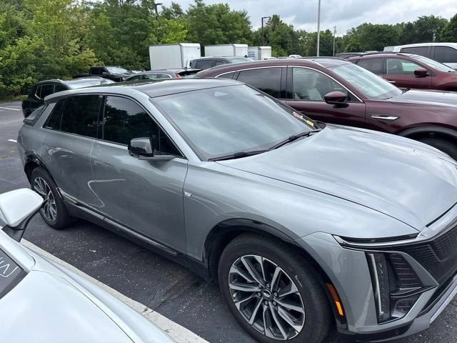 2024 Cadillac LYRIQ Sport 1