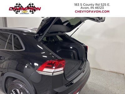 2024 Volkswagen Atlas Cross Sport 2.0T SE