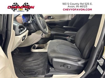 2017 Chrysler Pacifica Touring