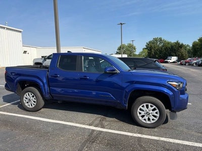 2024 Toyota Tacoma 4WD SR5