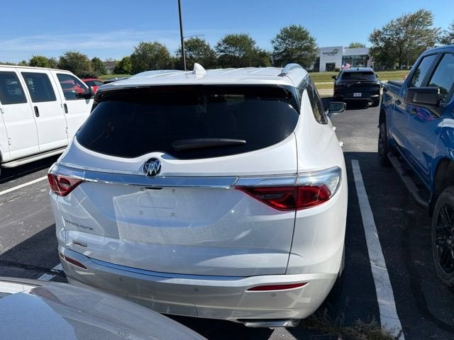 2024 Buick Enclave Essence