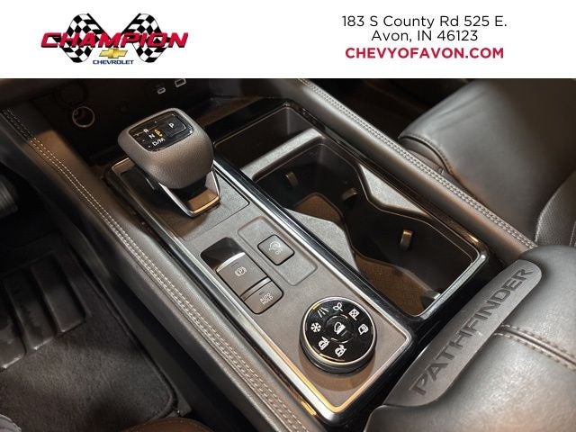 2023 Nissan Pathfinder Platinum