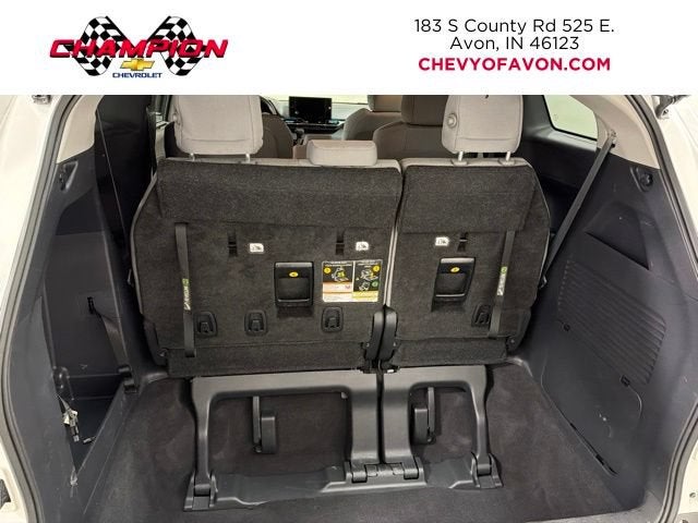 2025 Toyota Sienna LE