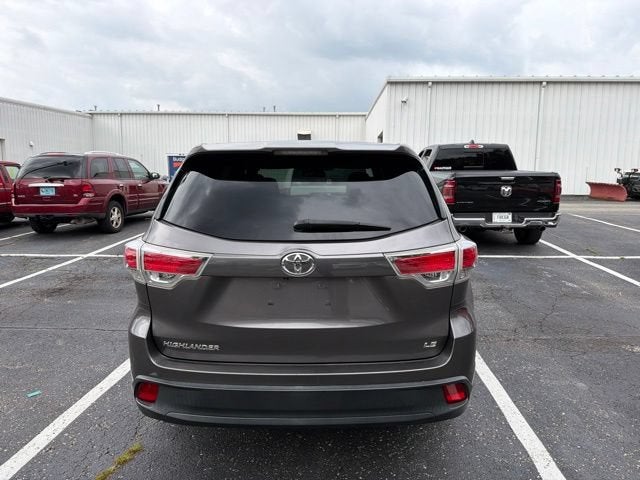 2015 Toyota Highlander LE