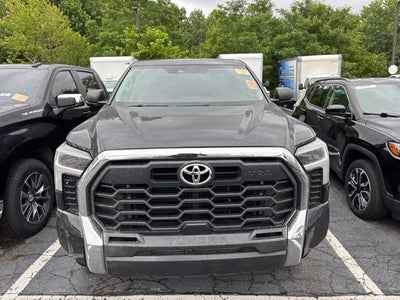 2024 Toyota Tundra 4WD SR5