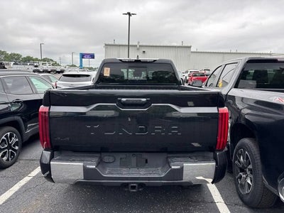 2024 Toyota Tundra 4WD SR5