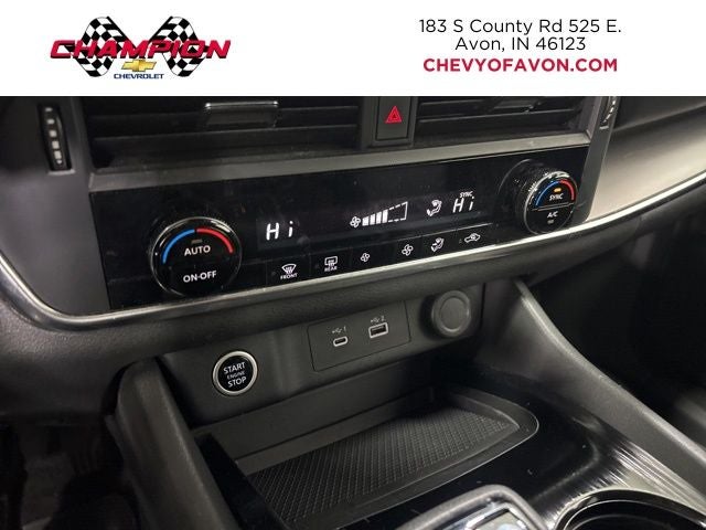 2023 Nissan Rogue SV