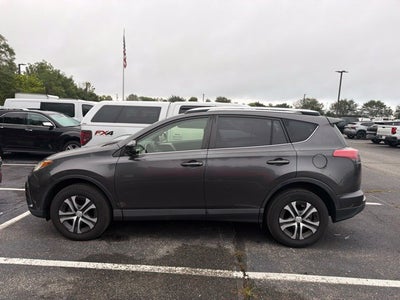 2016 Toyota RAV4 LE